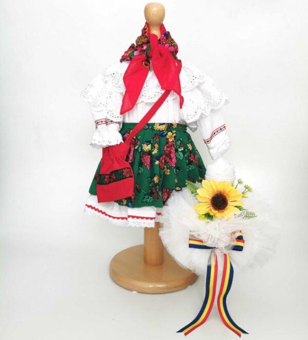 Set Botez Traditional Costum Traditional Fetite Floral 2 2 piese costumas si lumanare